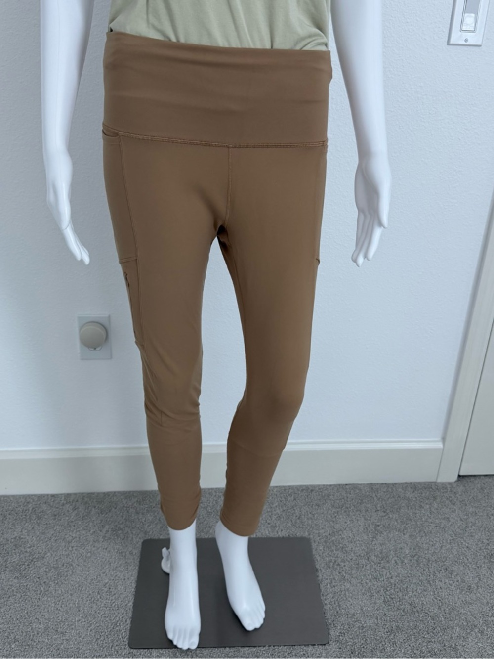 CALIA by Carrie Underwood Nude Tan Active Leggings